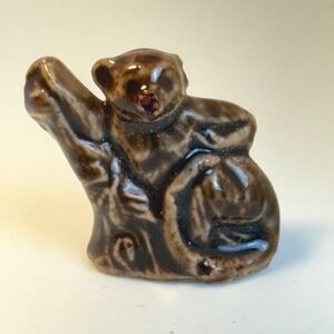 Wade Whimsies Langur Series 5 Figurine Brown Glaze England